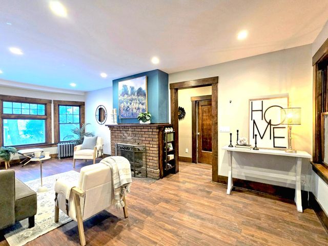 2342 Bourne Avenue, Saint Paul, MN 55108