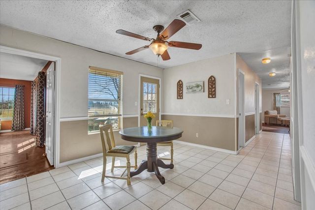 1016 E Fm 902, Howe, TX 75459