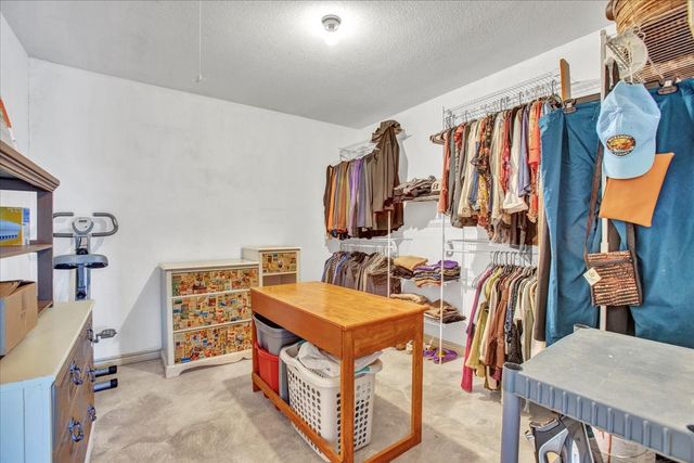 1016 E Fm 902, Howe, TX 75459