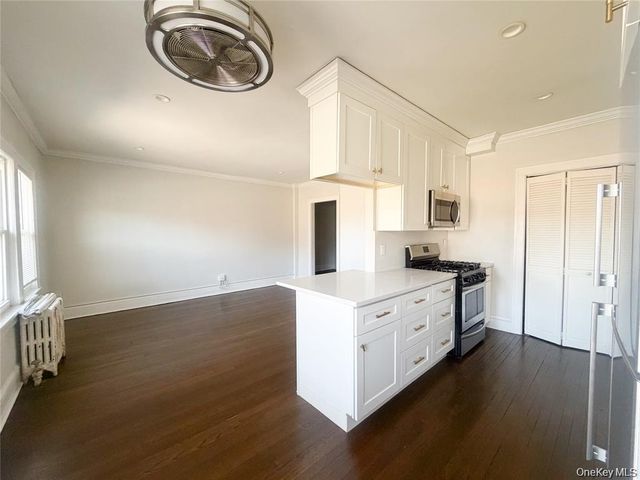 16 Minerva Place 1C, White Plains, NY 10601