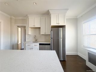 16 Minerva Place 1C, White Plains, NY 10601