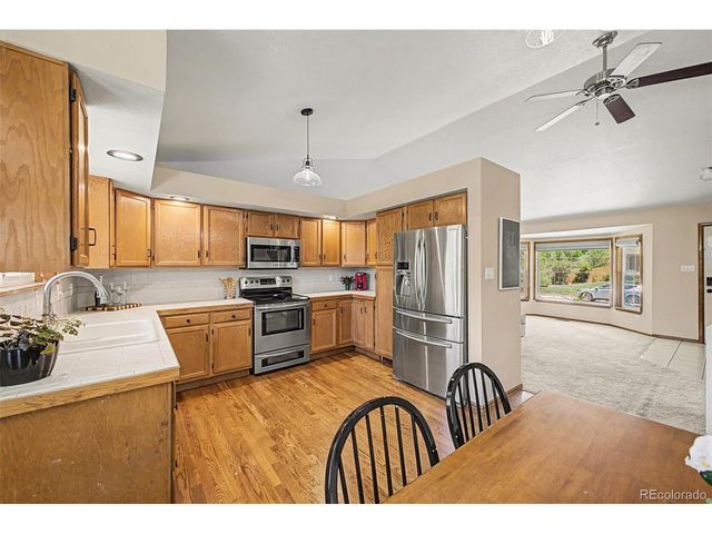 2137 Kay St, Longmont, CO 80501