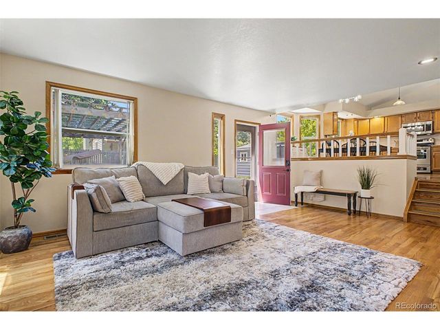2137 Kay St, Longmont, CO 80501