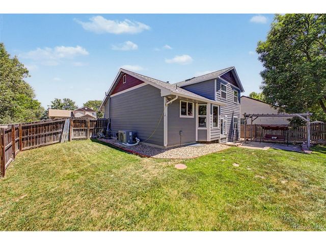 2137 Kay St, Longmont, CO 80501