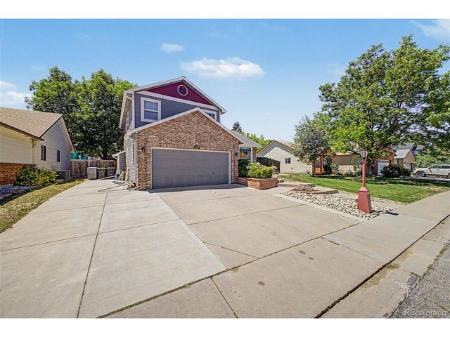 2137 Kay St, Longmont, CO 80501