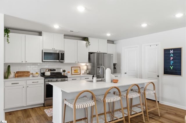 132 Clairvale Court, Greenville, SC 29605