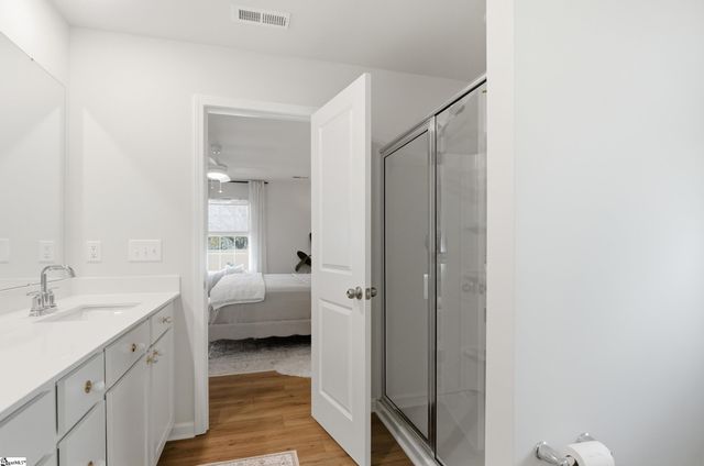 132 Clairvale Court, Greenville, SC 29605