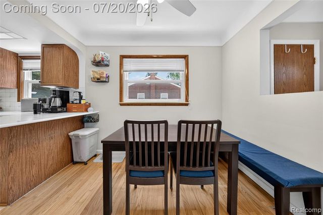 9428 Gillman Street, Livonia, MI 48150