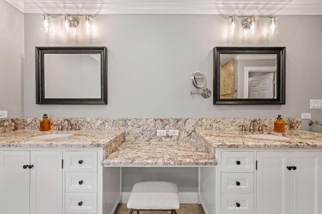 8432 Granite Dr, Granite Bay, CA 95746