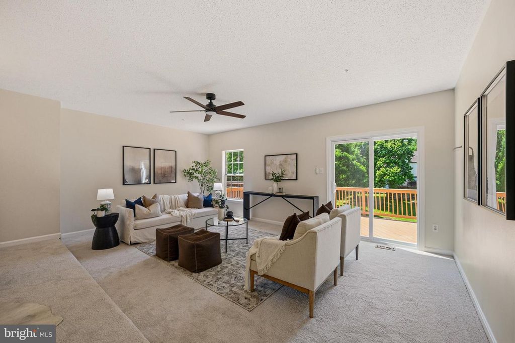 Image 17 of property listing at 2577 AMBLING CIR #46, Crofton, MD 21114