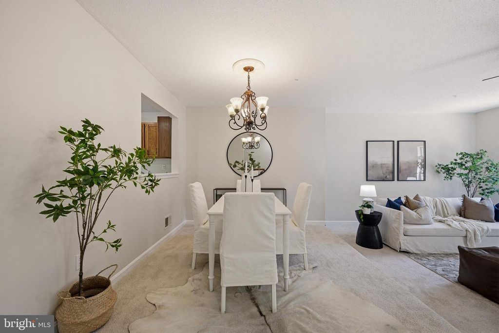 Image 30 of property listing at 2577 AMBLING CIR #46, Crofton, MD 21114