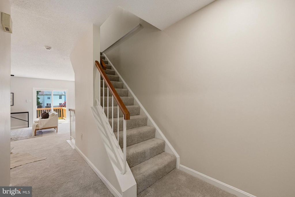 Image 39 of property listing at 2577 AMBLING CIR #46, Crofton, MD 21114
