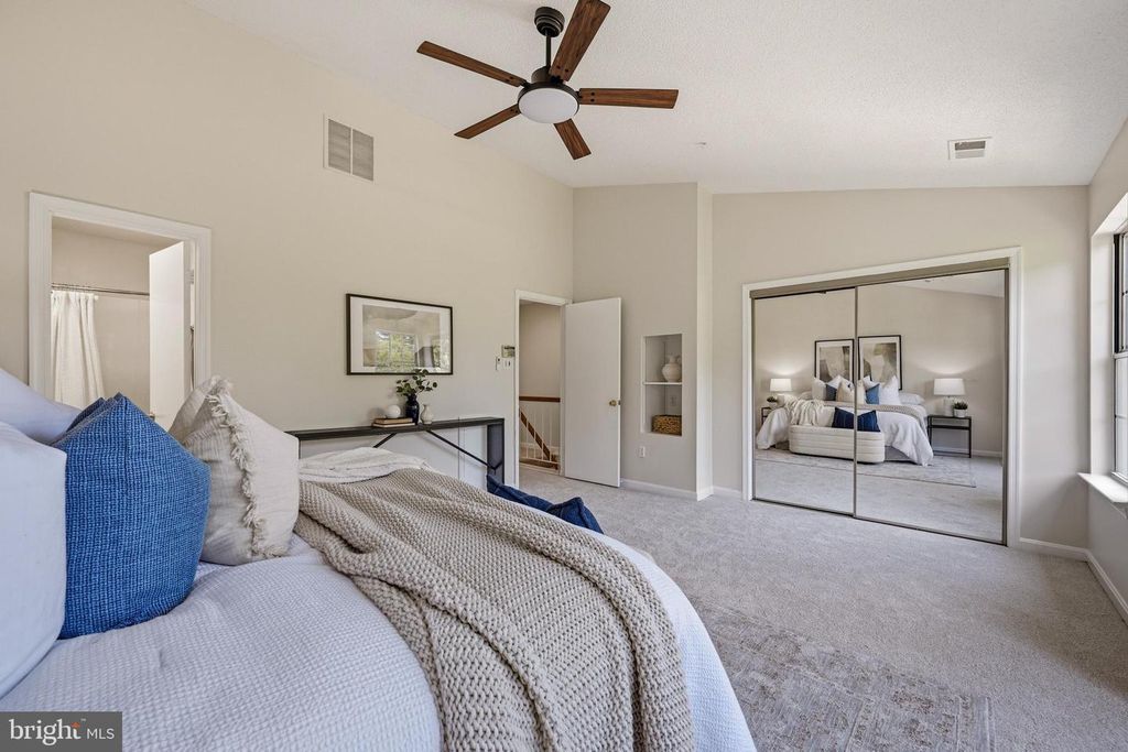 Image 49 of property listing at 2577 AMBLING CIR #46, Crofton, MD 21114