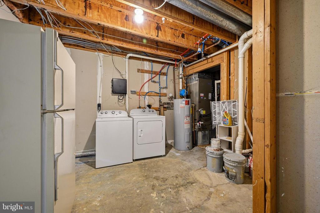Image 53 of property listing at 2577 AMBLING CIR #46, Crofton, MD 21114