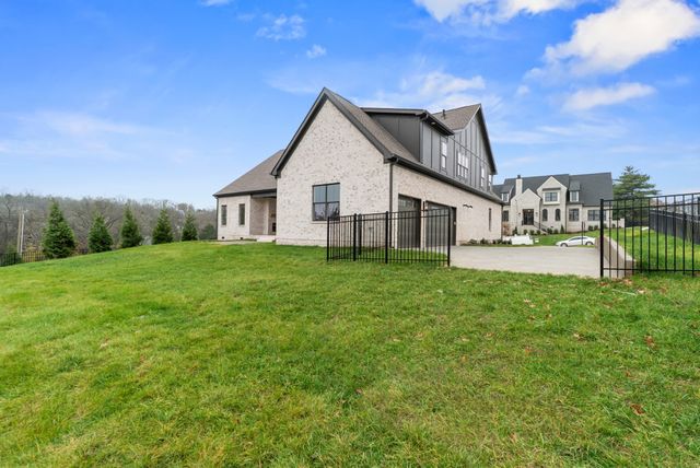 1006 Laguna Drive, Franklin, TN 37067