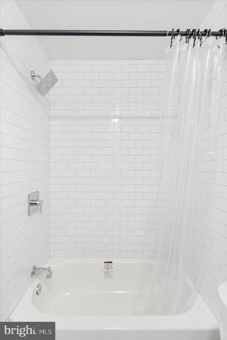 3205 ESTHER PL, Baltimore, MD 21224