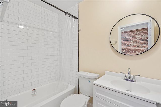 3205 ESTHER PL, Baltimore, MD 21224