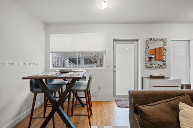 7950 Tatum Waterway Dr N8, Miami Beach, FL 33141