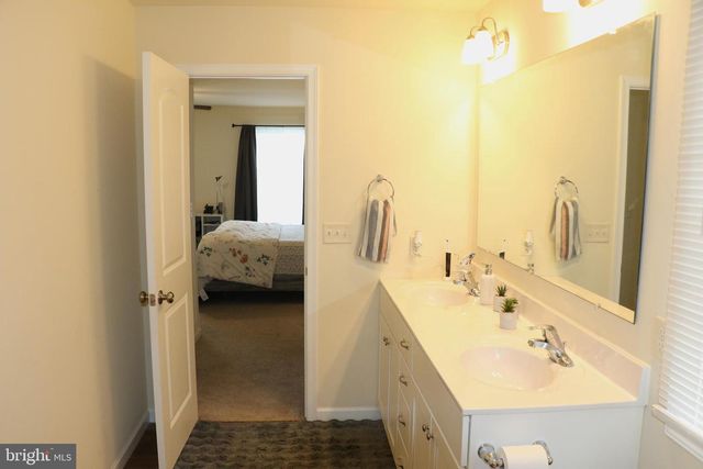 83 BENNINGTON WAY, Carlisle, PA 17013