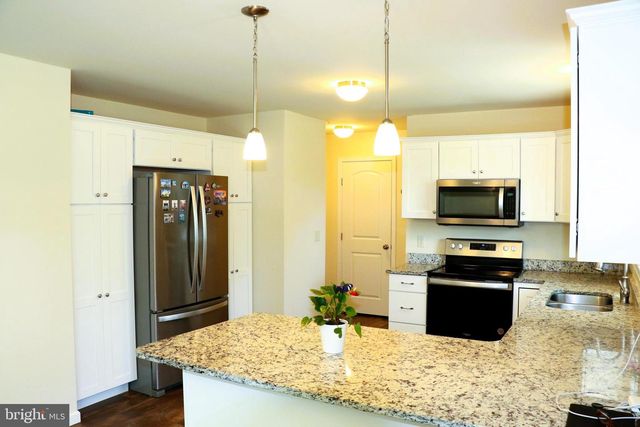 83 BENNINGTON WAY, Carlisle, PA 17013