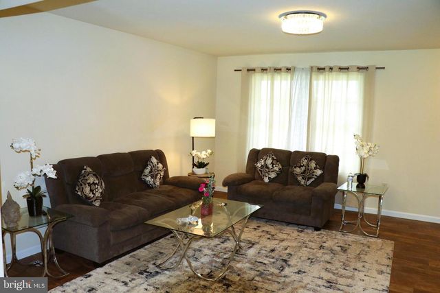 83 BENNINGTON WAY, Carlisle, PA 17013