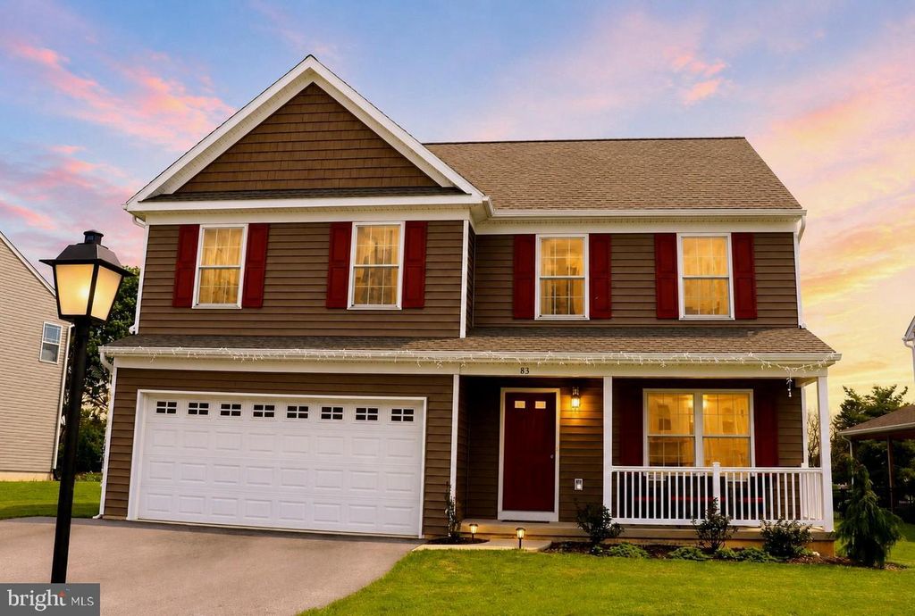 83 BENNINGTON WAY, Carlisle, PA 17013