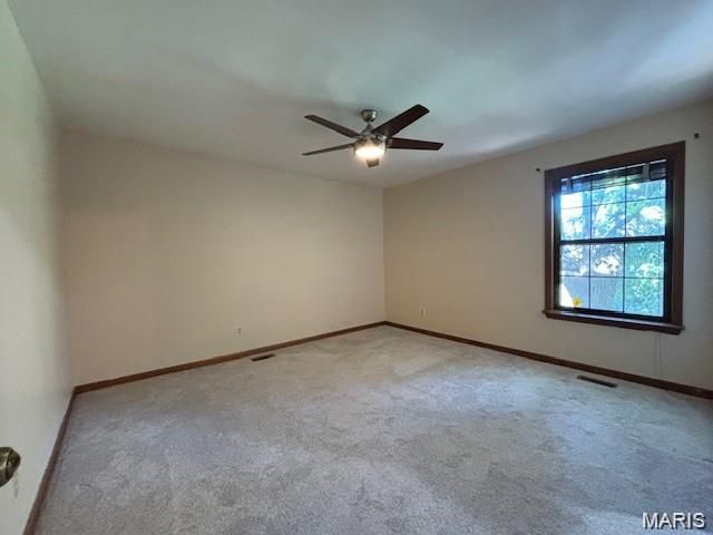 1599 Paradise Valley Drive, High Ridge, MO 63049