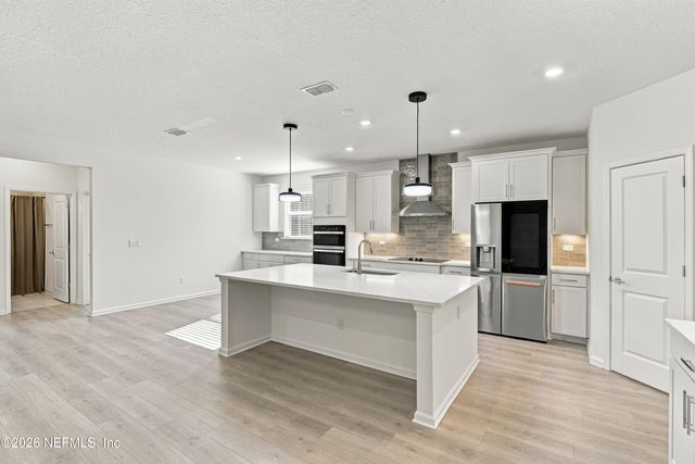 3642 AMERICANA Drive, Green Cove Springs, FL 32043