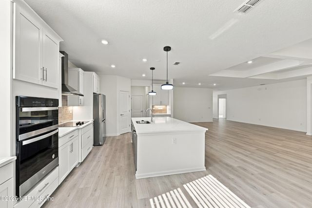 3642 AMERICANA Drive, Green Cove Springs, FL 32043