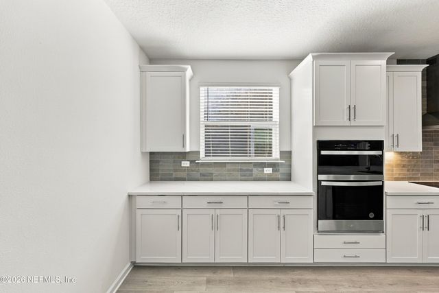 3642 AMERICANA Drive, Green Cove Springs, FL 32043