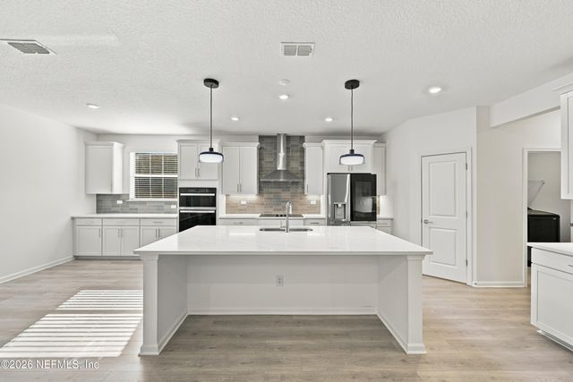 3642 AMERICANA Drive, Green Cove Springs, FL 32043