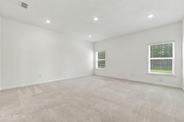 3642 AMERICANA Drive, Green Cove Springs, FL 32043