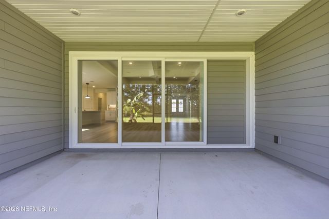3642 AMERICANA Drive, Green Cove Springs, FL 32043