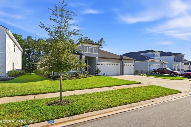 3642 AMERICANA Drive, Green Cove Springs, FL 32043