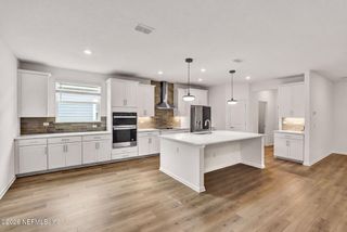3642 AMERICANA Drive, Green Cove Springs, FL 32043