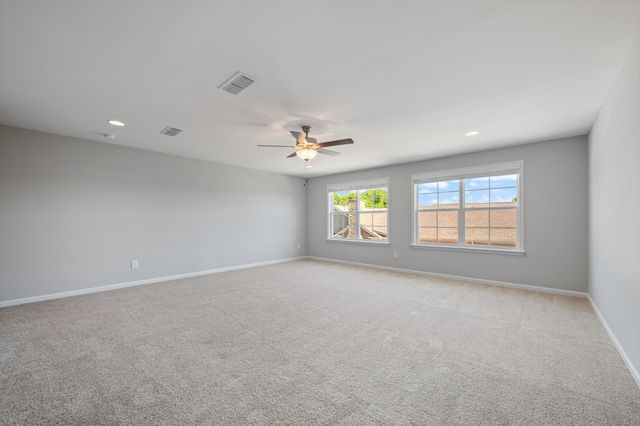 2326 Stonecenter Ln, Murfreesboro, TN 37128