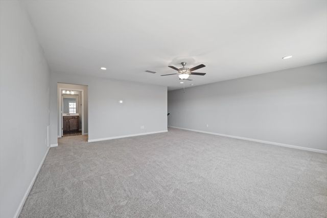 2326 Stonecenter Ln, Murfreesboro, TN 37128