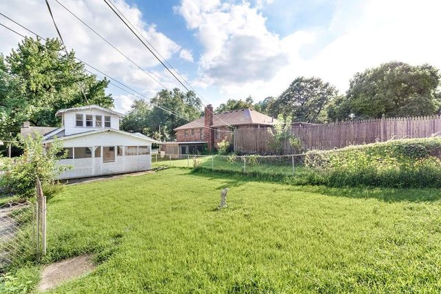 3908 Norledge Avenue, Kansas City, MO 64123