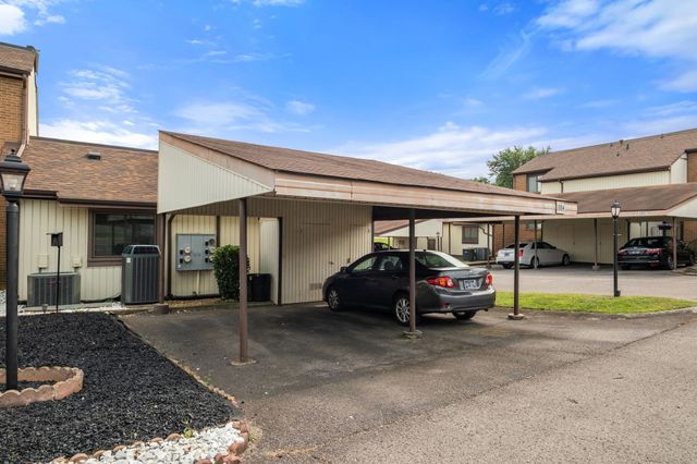 1004 Heritage Dr, Madison, TN 37115