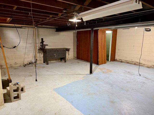 3720 N 56th STREET, Milwaukee, WI 53216