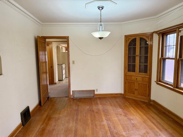 3720 N 56th STREET, Milwaukee, WI 53216