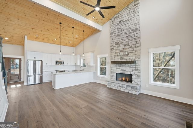 1176 Jewel Court NE, Ranger, GA 30734