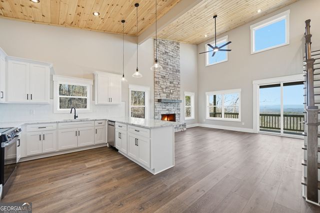 1176 Jewel Court NE, Ranger, GA 30734