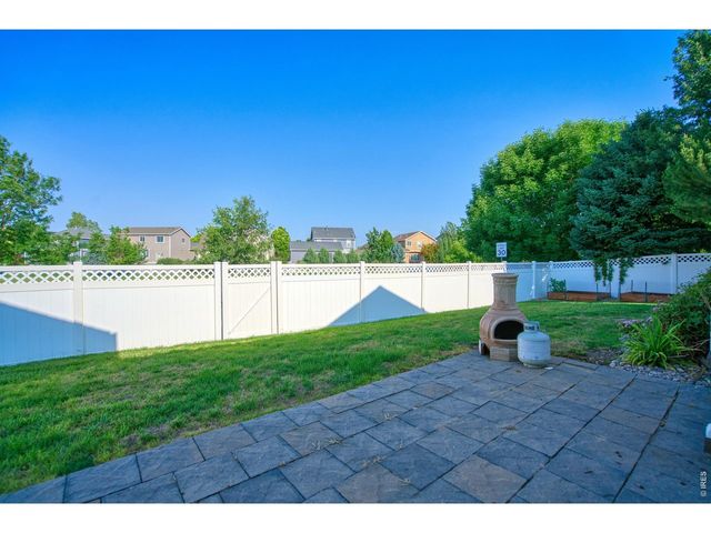290 Clark Ct, Windsor, CO 80550