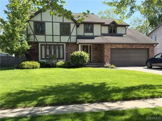 66 Amberwood Drive, Grand Island, NY 14072