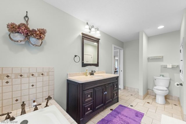14002 Diagonal Road, Lagrange, OH 44050