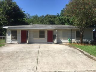 3022 Tarpey Avenue, Texas City, TX 77590