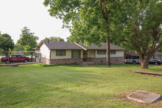 160 Vz County Road 3732, Wills Point, TX 75169