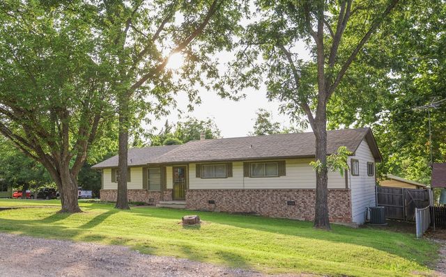 160 Vz County Road 3732, Wills Point, TX 75169
