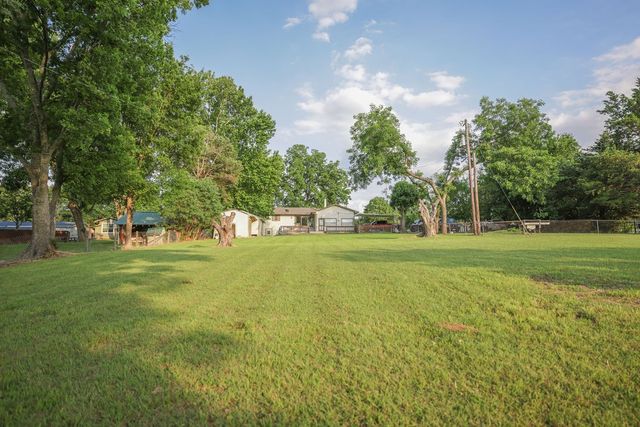 160 Vz County Road 3732, Wills Point, TX 75169